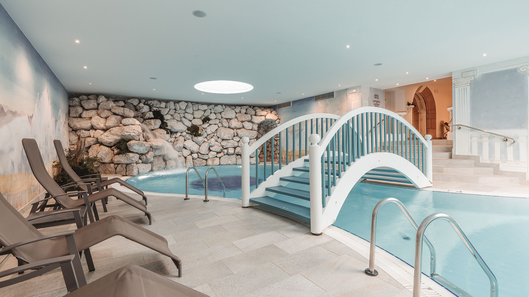 Hotel Kreuzbergpass Pool